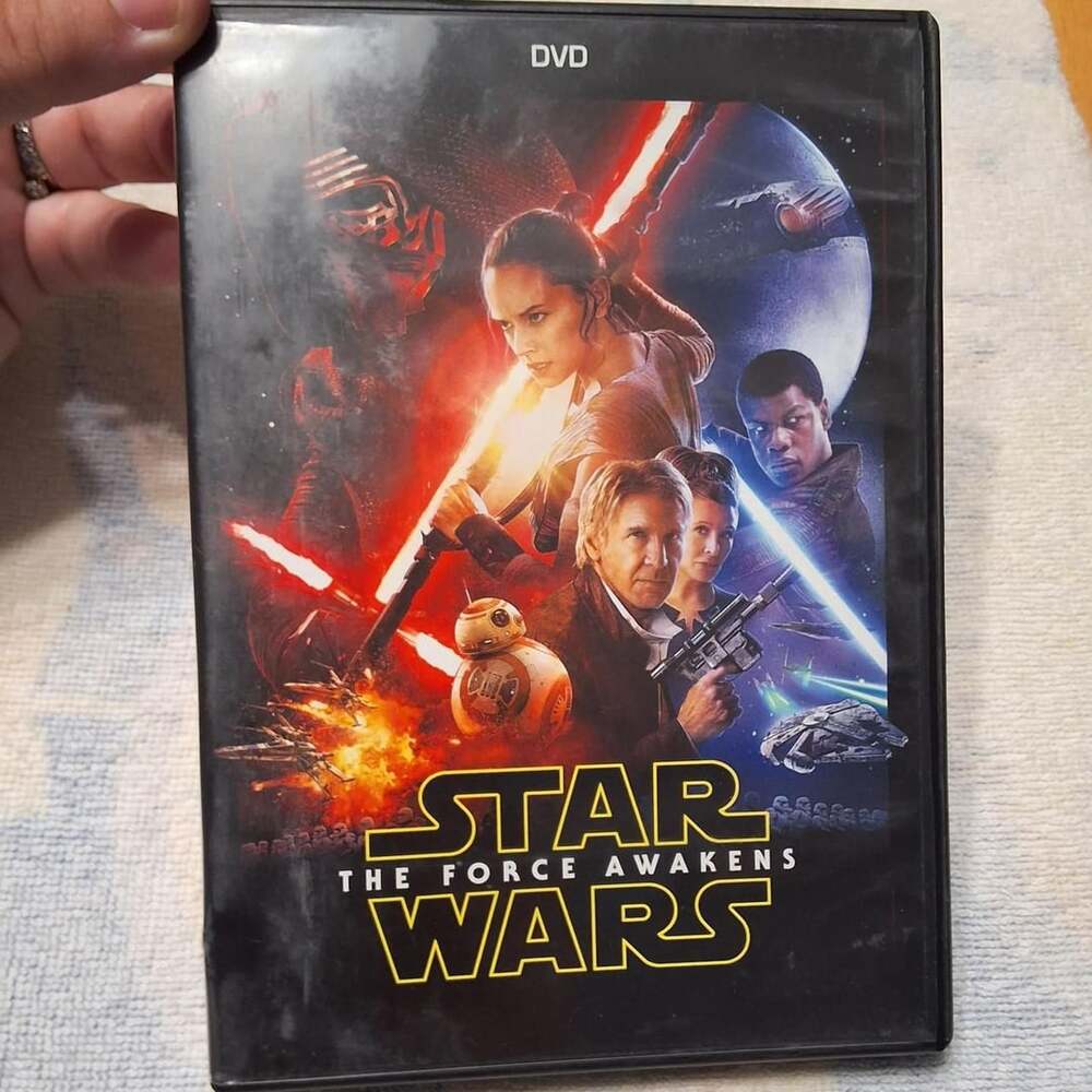 Star Wars The Force Awakens DVD Movie